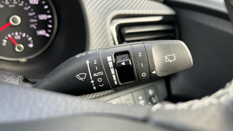 Kia Stonic 1.0T GDi 48V GT-Line S 5dr DCT Petrol Estate